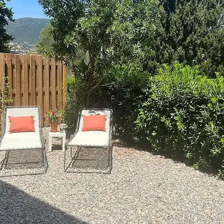 T3 Climatise Avec Jardin Proche Et * كافالير سور مير